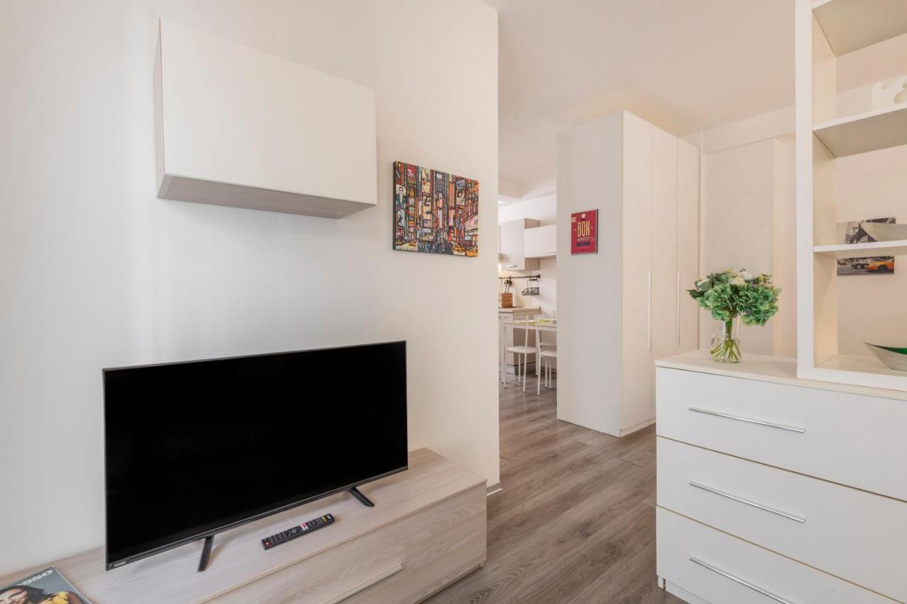 Bnbutler - Archimede 53 - Bright Studio Milaan Buitenkant foto