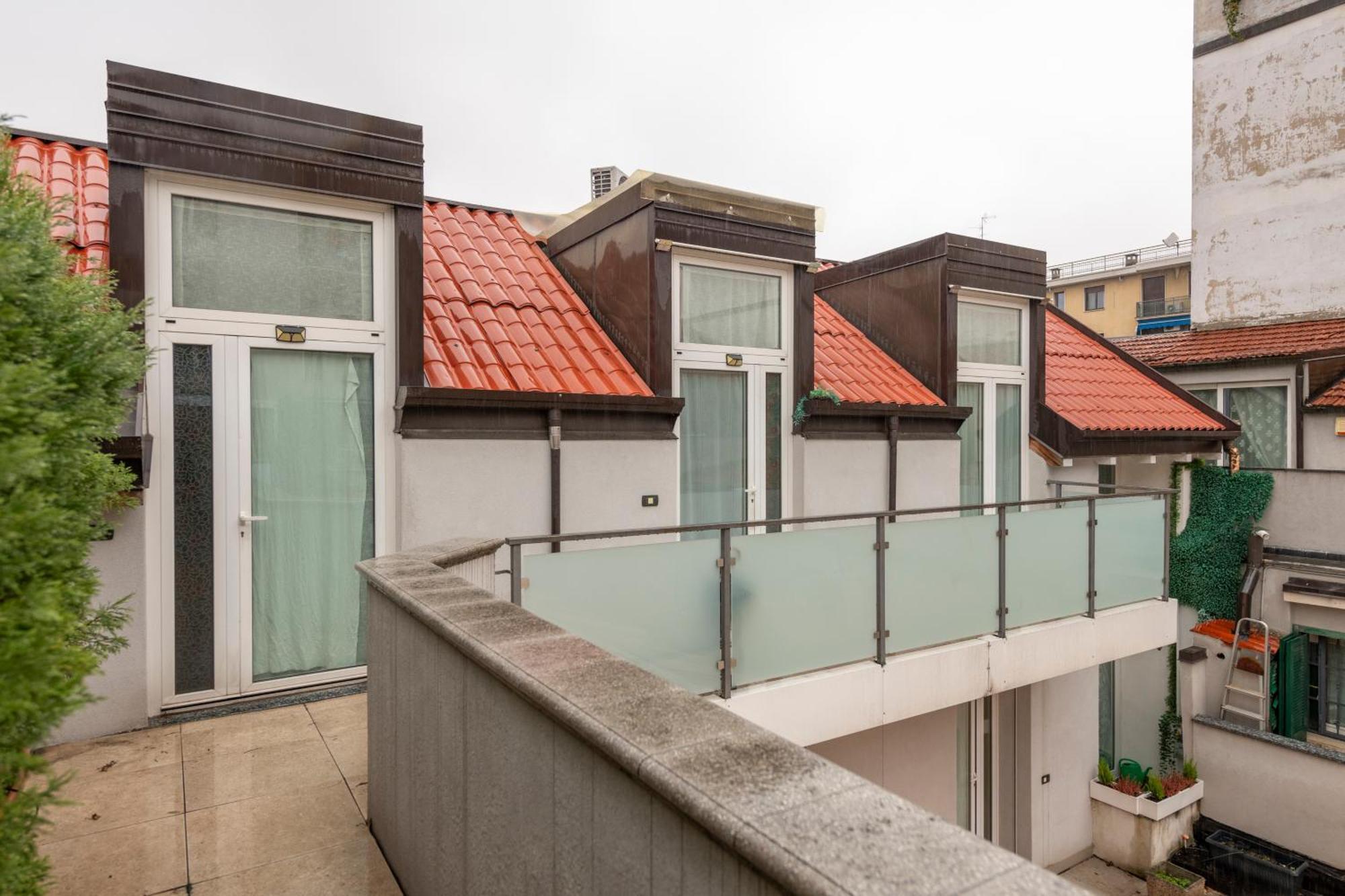 Bnbutler - Archimede 53 - Bright Studio Milaan Buitenkant foto