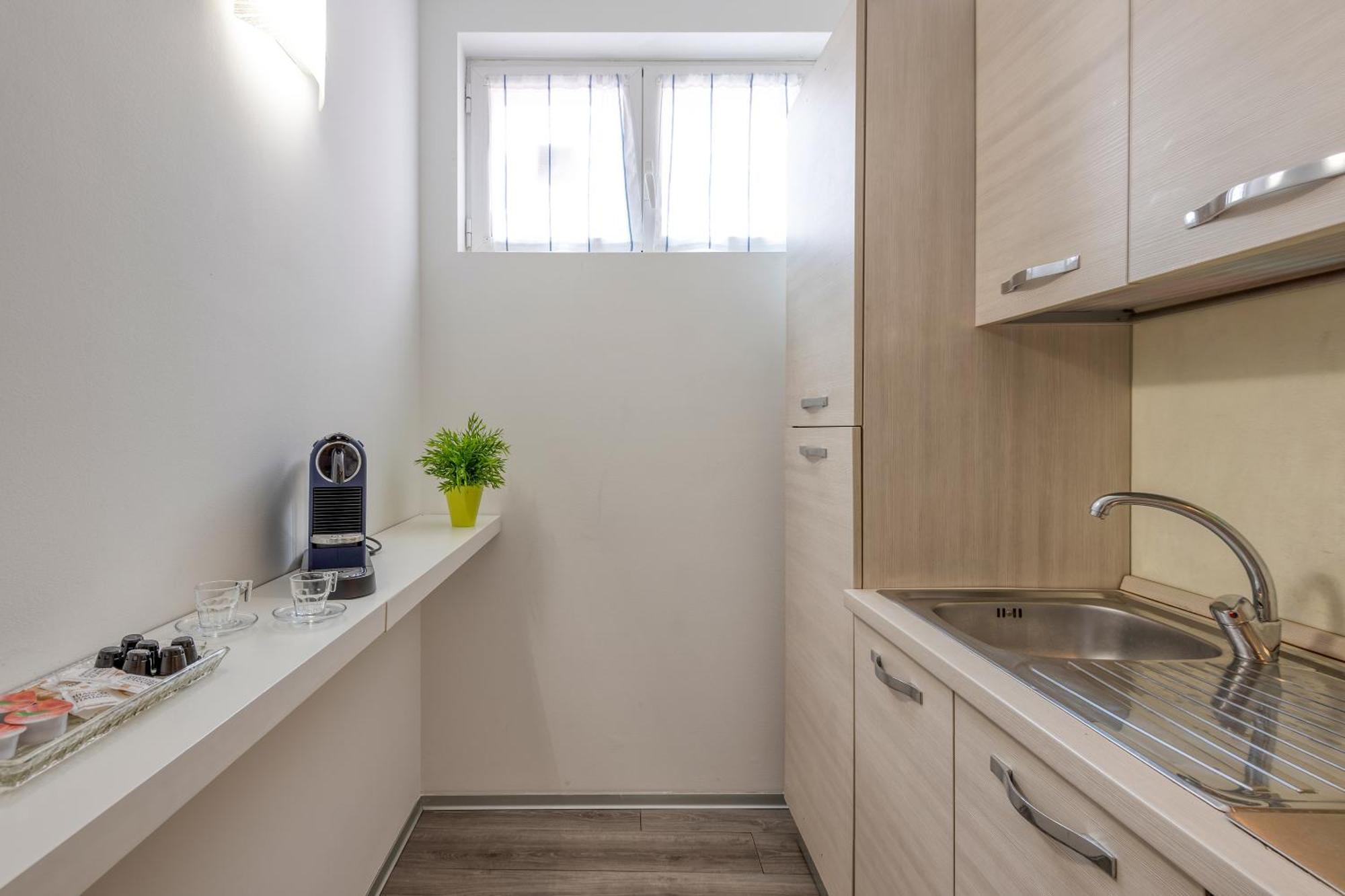 Bnbutler - Archimede 53 - Bright Studio Milaan Buitenkant foto