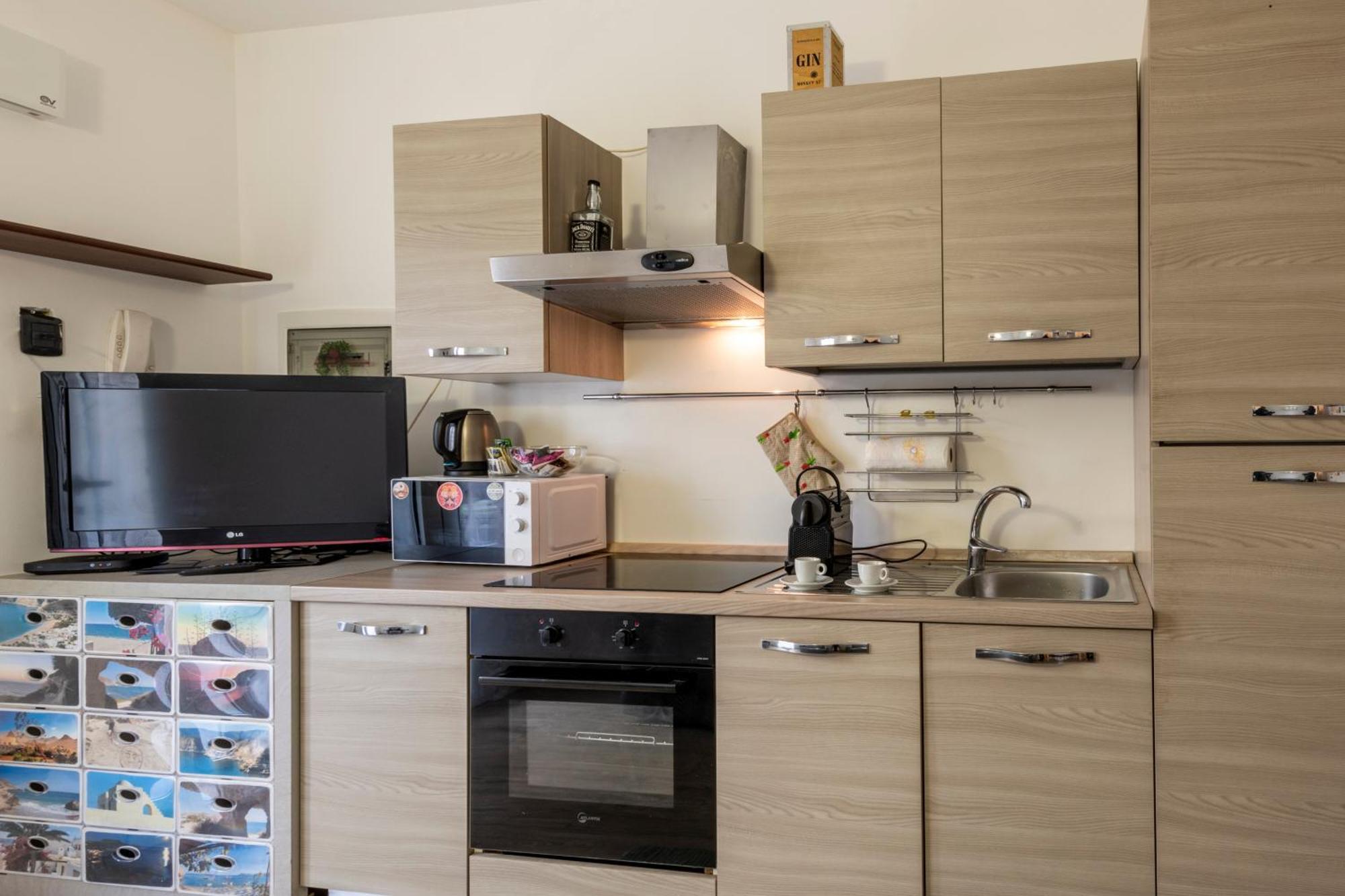 Bnbutler - Archimede 53 - Bright Studio Milaan Buitenkant foto
