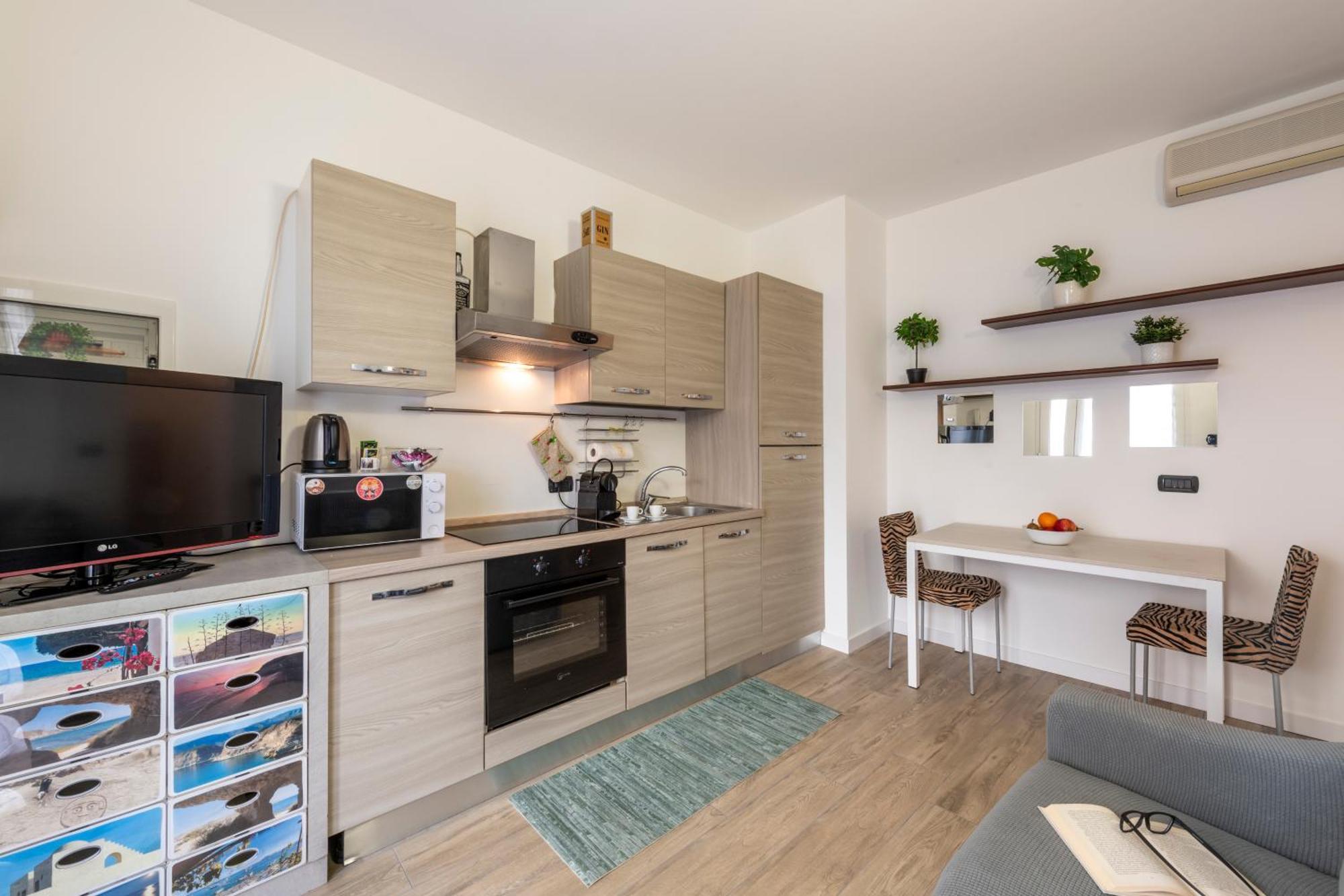 Bnbutler - Archimede 53 - Bright Studio Milaan Buitenkant foto
