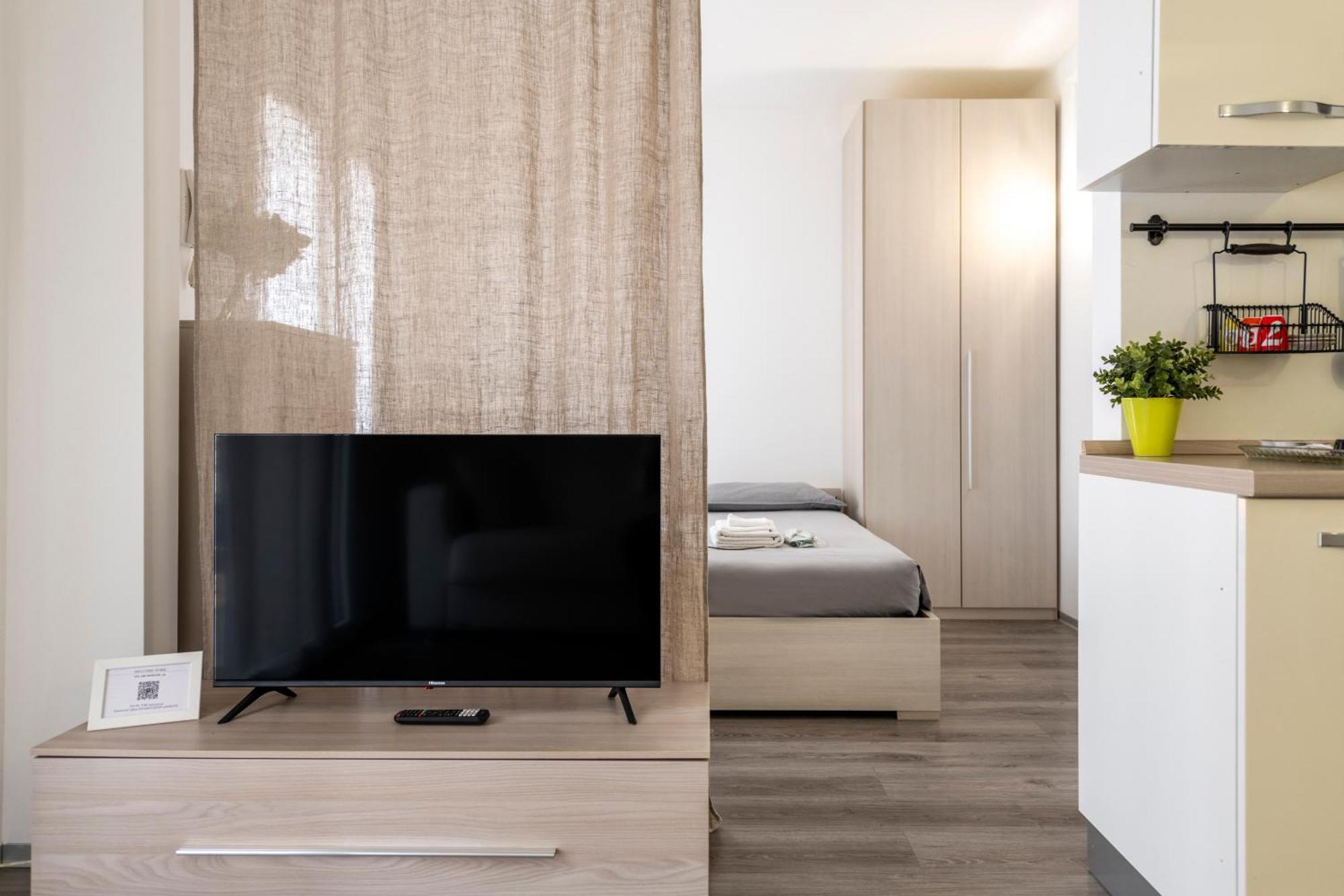 Bnbutler - Archimede 53 - Bright Studio Milaan Buitenkant foto